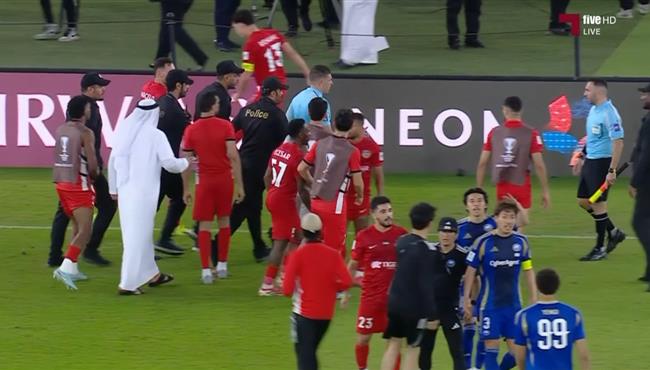 هدف تعادل شباب الاهلي القاتل الملغي مع ماتشيدا زيلفيا وغضب اللاعبين والمدرب