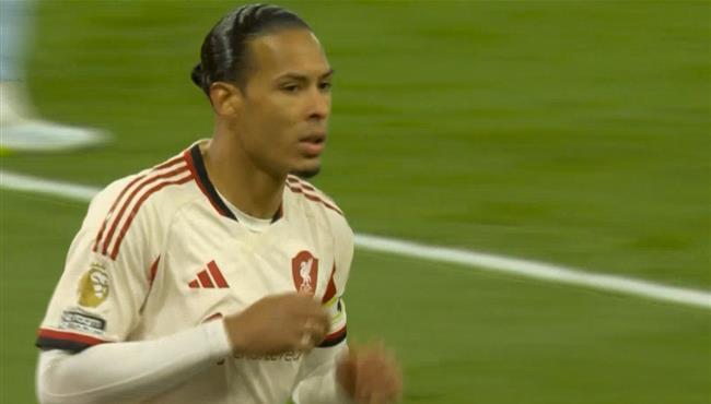 هدف فان دايك في مرمي استون فيلا بالدوري الانجليزي