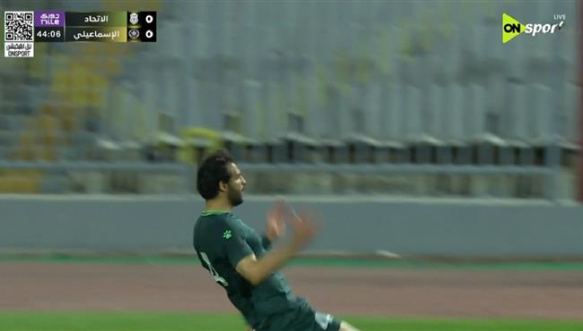 هدف محمود علاء في مرمي الاسماعيلي بالدوري المصري