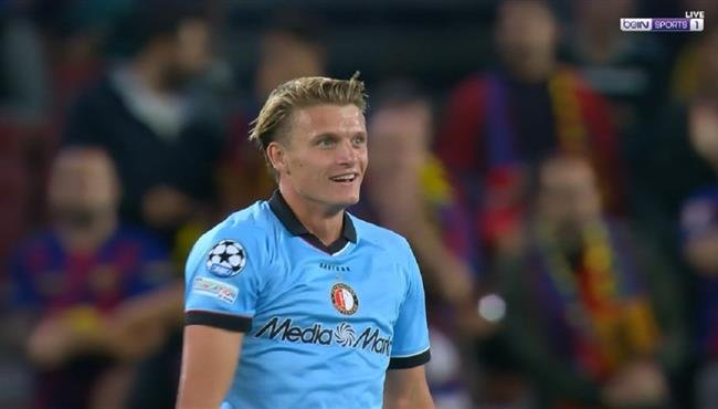 هدف فينورد الاول في مرمي برشلونة بدوري ابطال اوروبا
