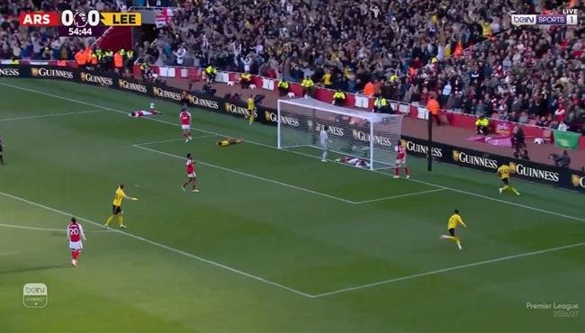 هدف ليدز يونايتد الاول في مرمي ارسنال بالدوري الانجليزي