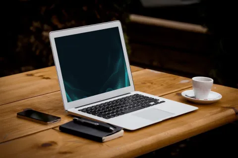شاشة إعدادات الآيفون لإنشاء حساب أيكلاود جديد